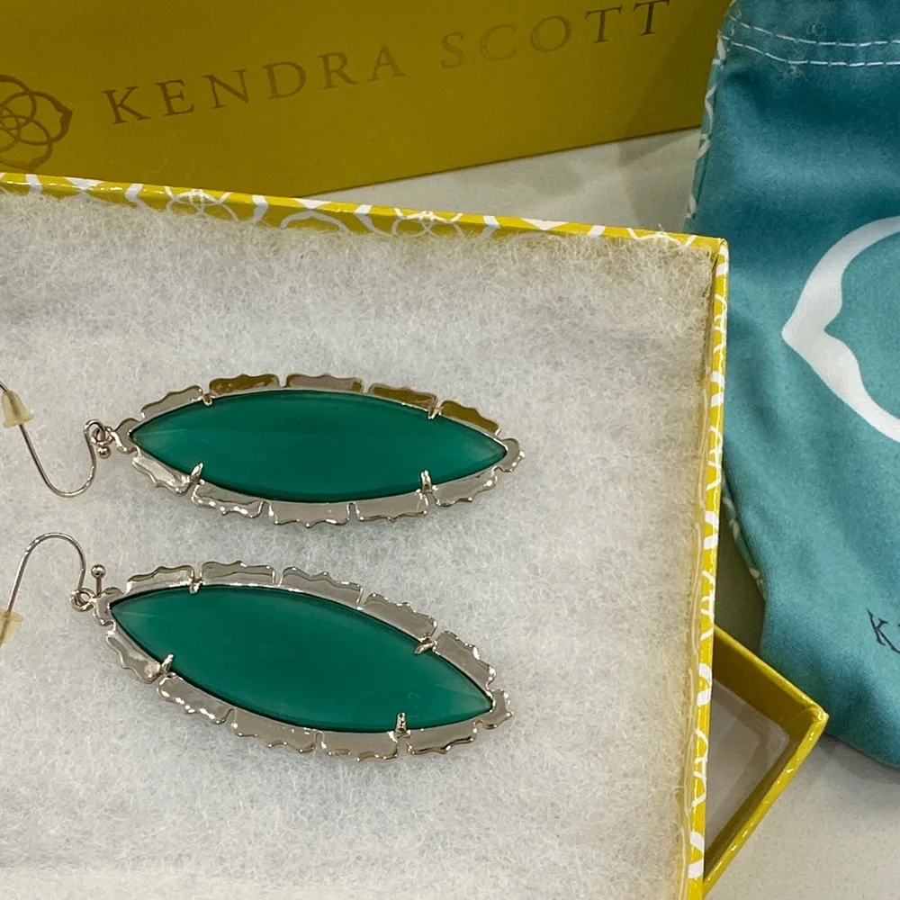 Kendra Scott VINTAGE Teal Marquise Drop Earrings in Gold-Tone